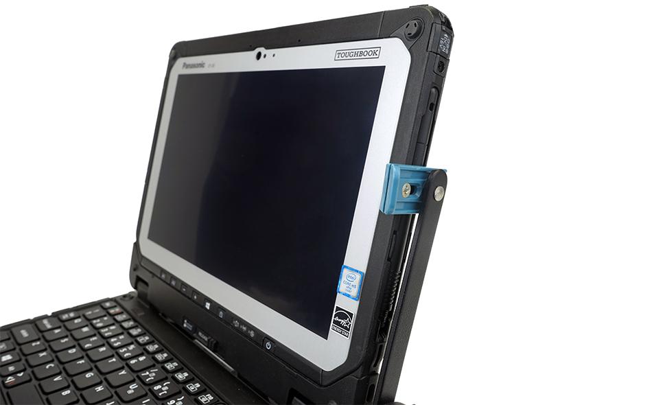 Panasonic Toughbook 20 laptop docking station- closeup view of screen support with computer