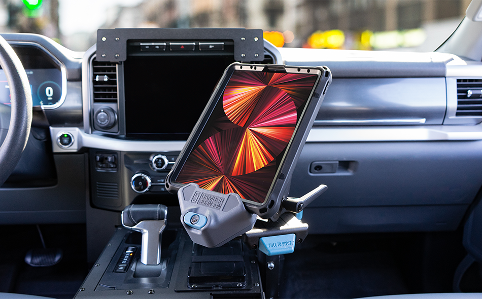 KIT: Universal USB-C Docking Station and InfoCase Rugged Docking