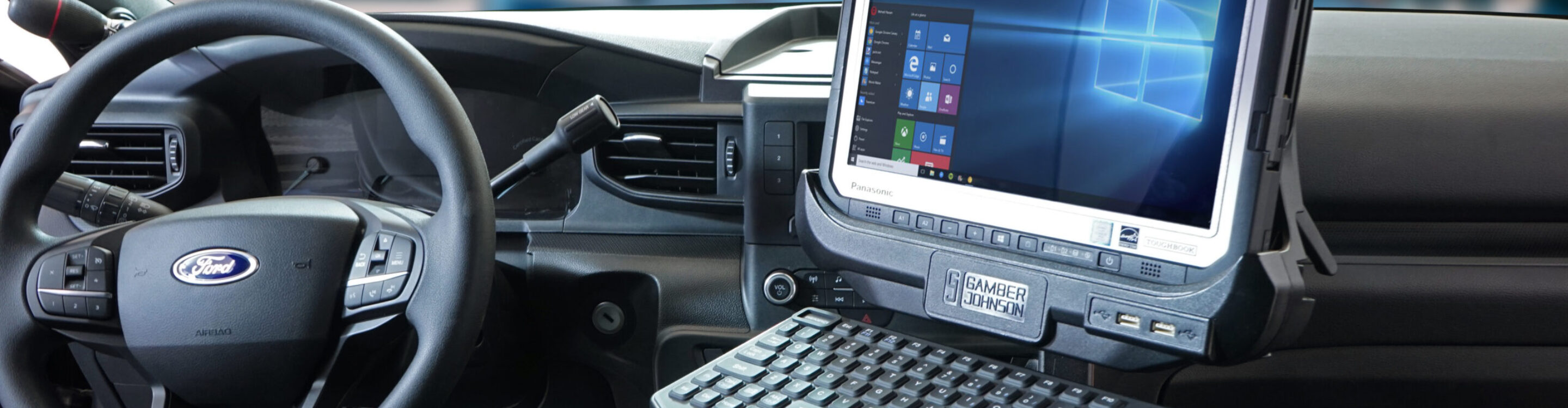Panasonic Toughbook 33 Dock from Gamber-Johnson with Tablet