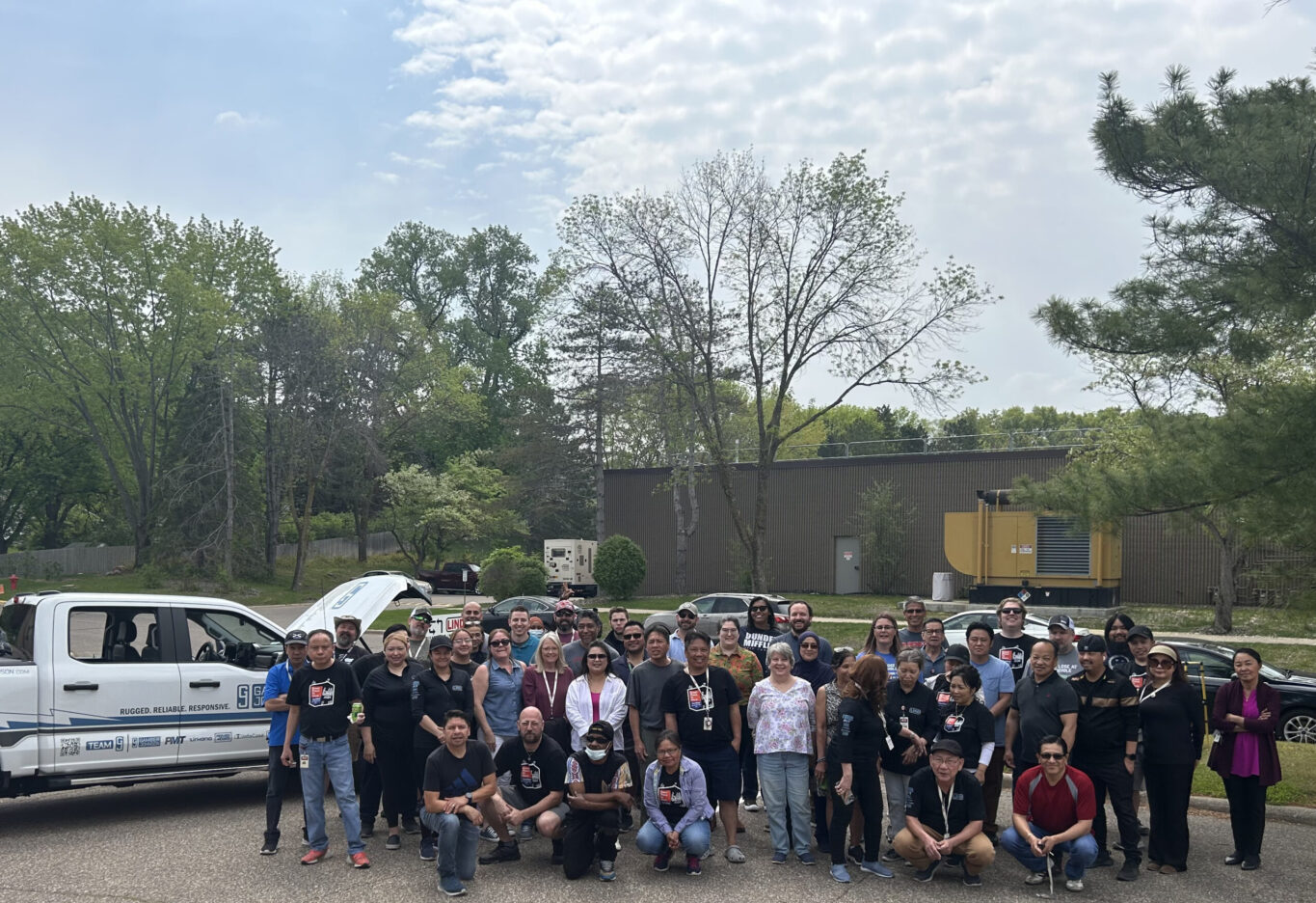 Lind Electronics Employees